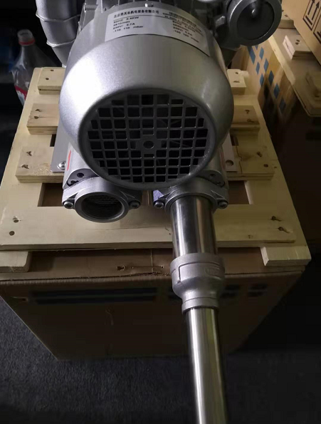 圖為400w風機，使用變徑改變的大小，改成1寸